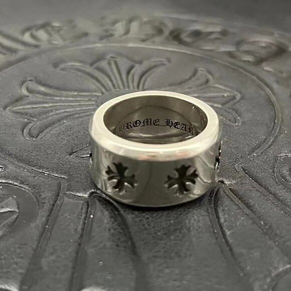 Chrome Hearts Hollow Cross Wide Ring - Picture 6 of 8